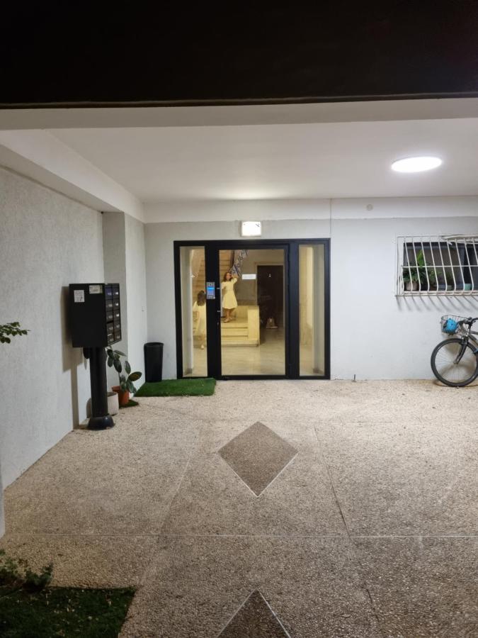 Apt Heart Tlv Arnon 50 Mt From Sea Apartment Тел Авив Екстериор снимка